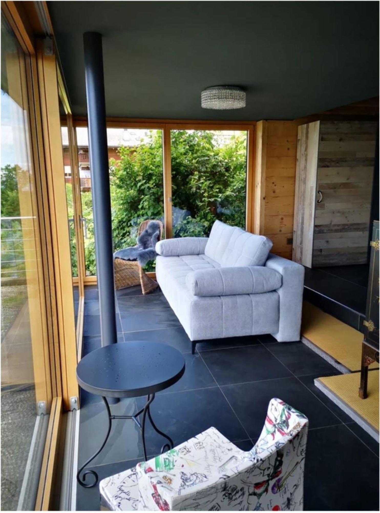 Chalet With View Of The Mountains And The Thun Lake Зигрисвил Екстериор снимка
