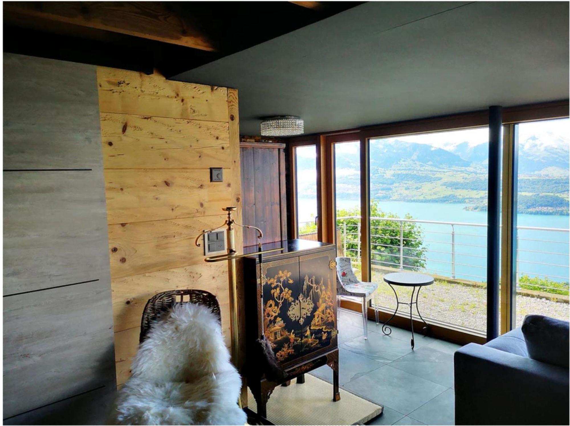 Chalet With View Of The Mountains And The Thun Lake Зигрисвил Екстериор снимка